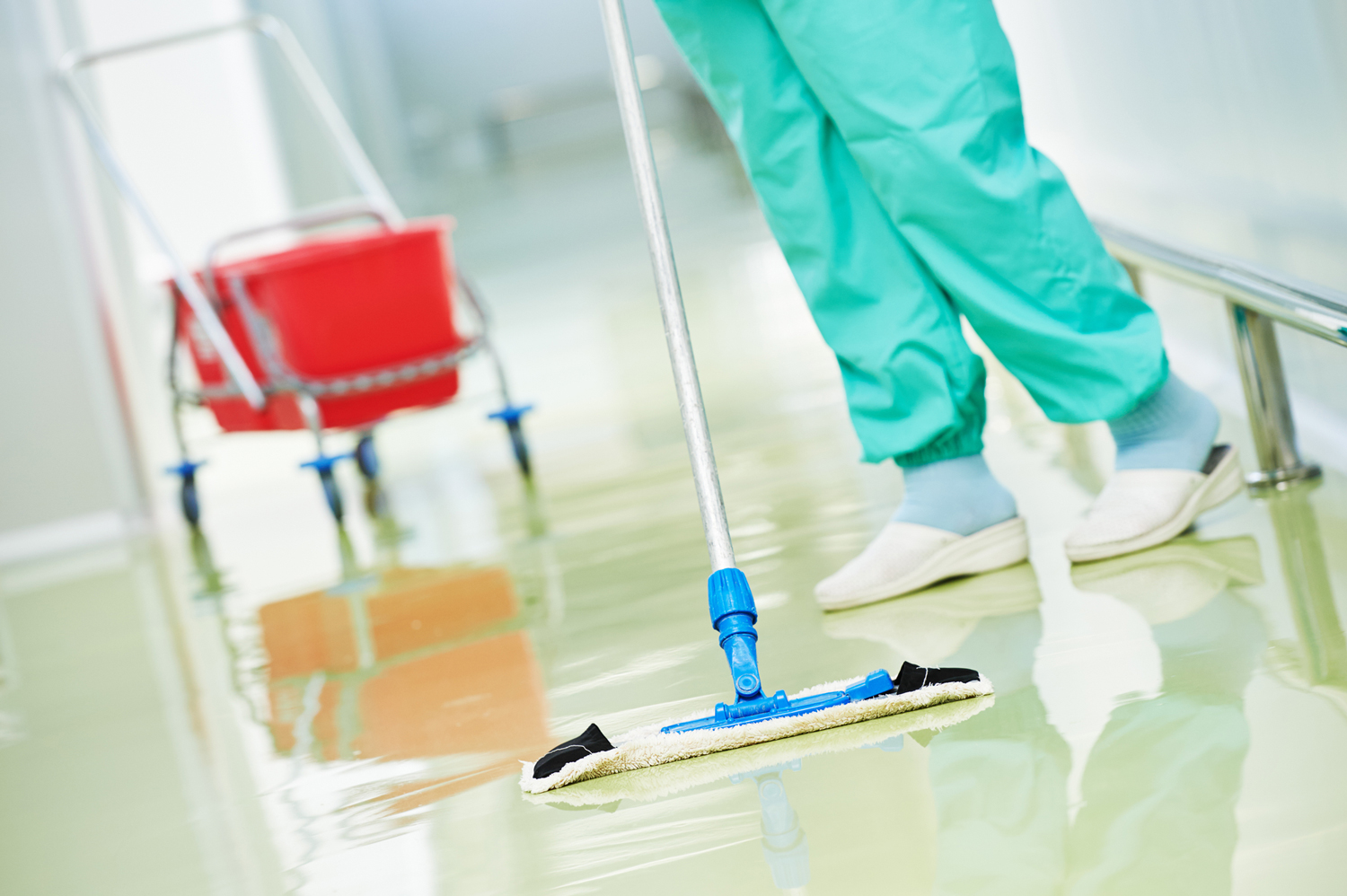 medical facility cleaning services
